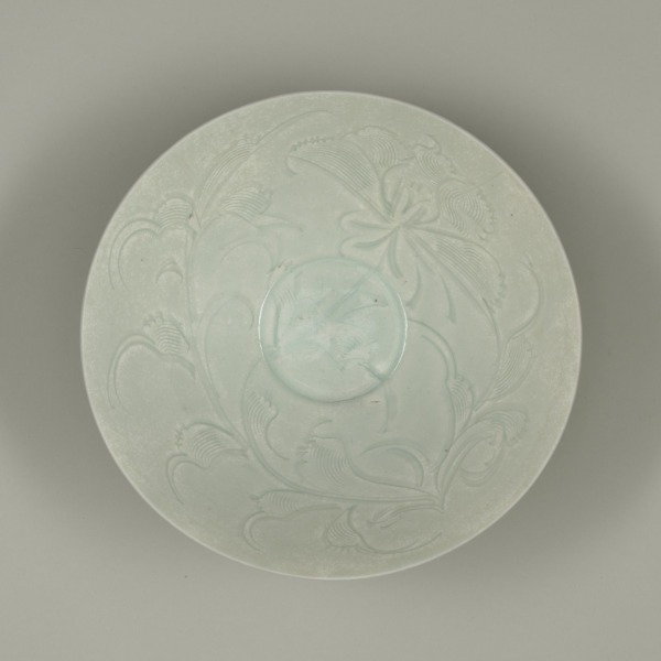 Bowl with Incised Peony Design