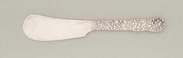"CHRYSANTHEMUM" BUTTER SPREADER