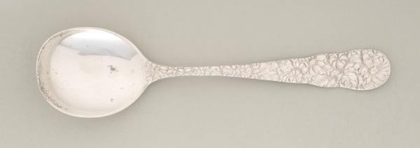 “Chrysanthemum” Soup Spoon