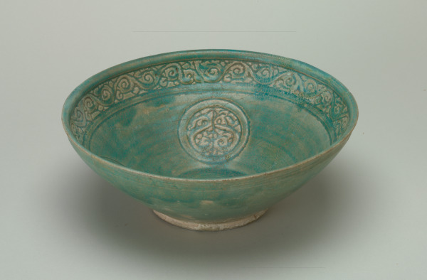 Large Bowl Decorated with Carved Scroll and Roundels