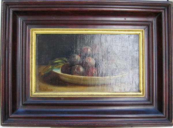 Dish with Fruit
