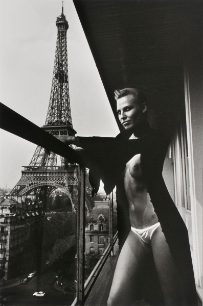 MODEL AND MECCANO SET, PARIS