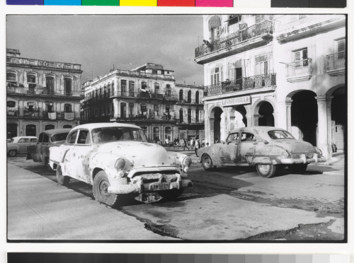 CARS, HAVANA
