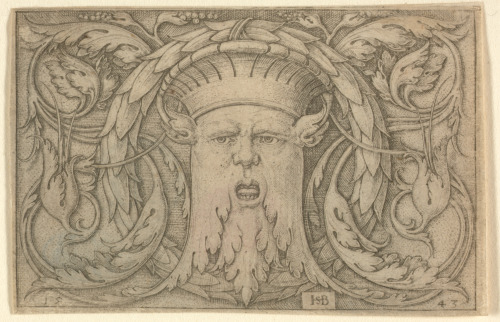 ORNAMENTAL PANEL, WITH MASK