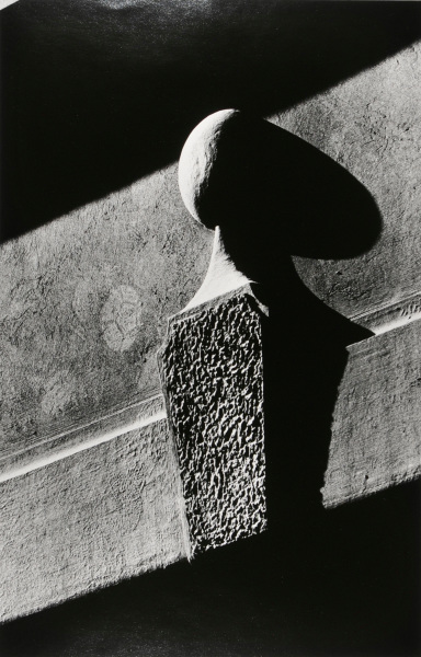 ARCHITECTURAL DETAIL, ROME