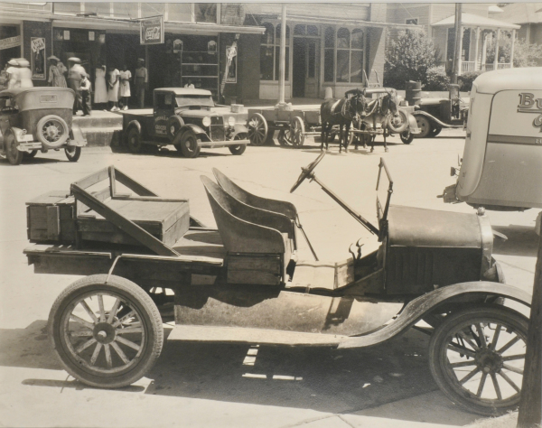 STREET IN MARION, ALABAMA