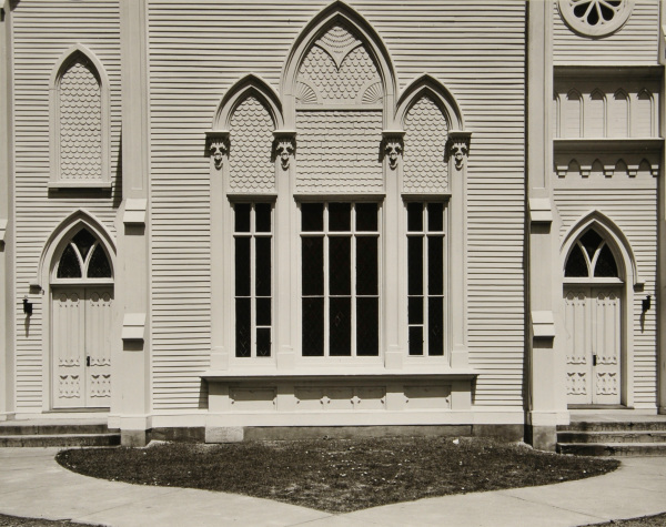 CHURCH FACADE, NEAR RAHWAY, NEW JERSEY