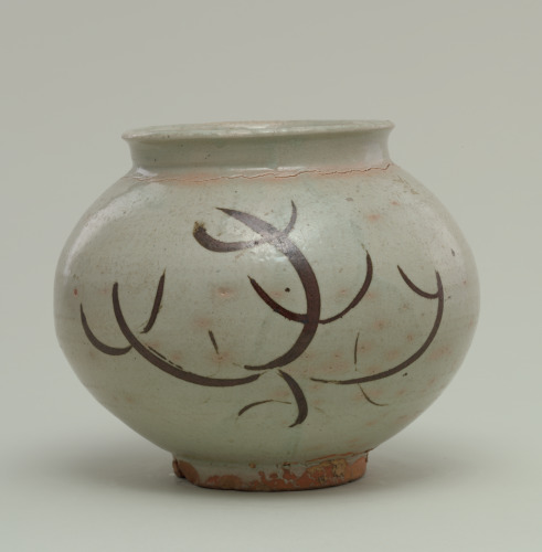 Jar with Grass Design