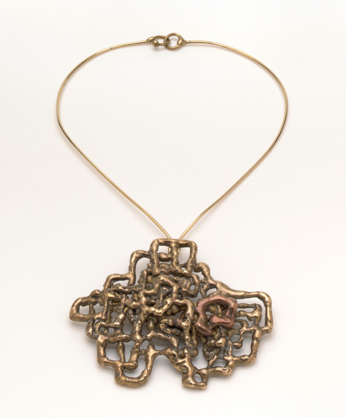 "SCULPTURE" NECKLACE