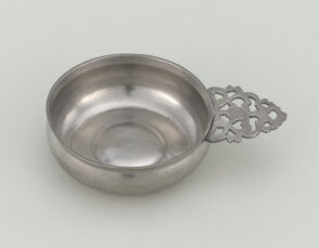 Porringer
