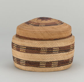 Trinket Basket with Lid