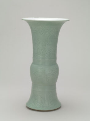 Large Zun-Shaped Vase with Carved Design of Landscapes and Dragons