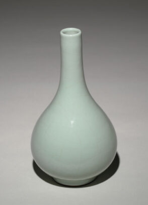 Hu-Shaped Vase