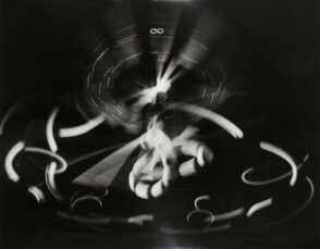 Mobile in Motion, Blurred