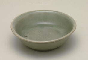 Small Dish with Impressed Flower-and-Leaf Design