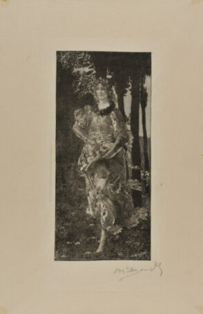 Figure of Flora in Botticelli’s “Allegory of Spring”