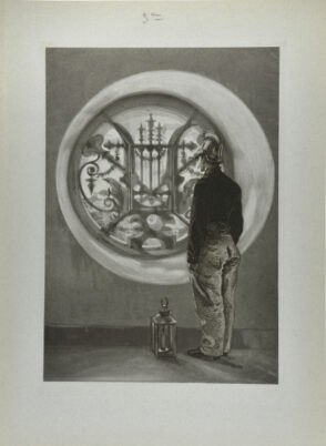 Pompier regardant par un oeil-de-boef, grillé d’une lyre