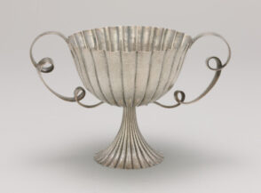 Winged Goblet Centerpiece