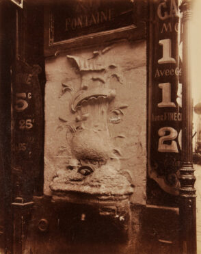 Fontaine Maubuée, rue Saint-Martin 122
