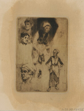 Croquis: Femme tenant une paire de souliers, femme les poings sur les hanches, etc.